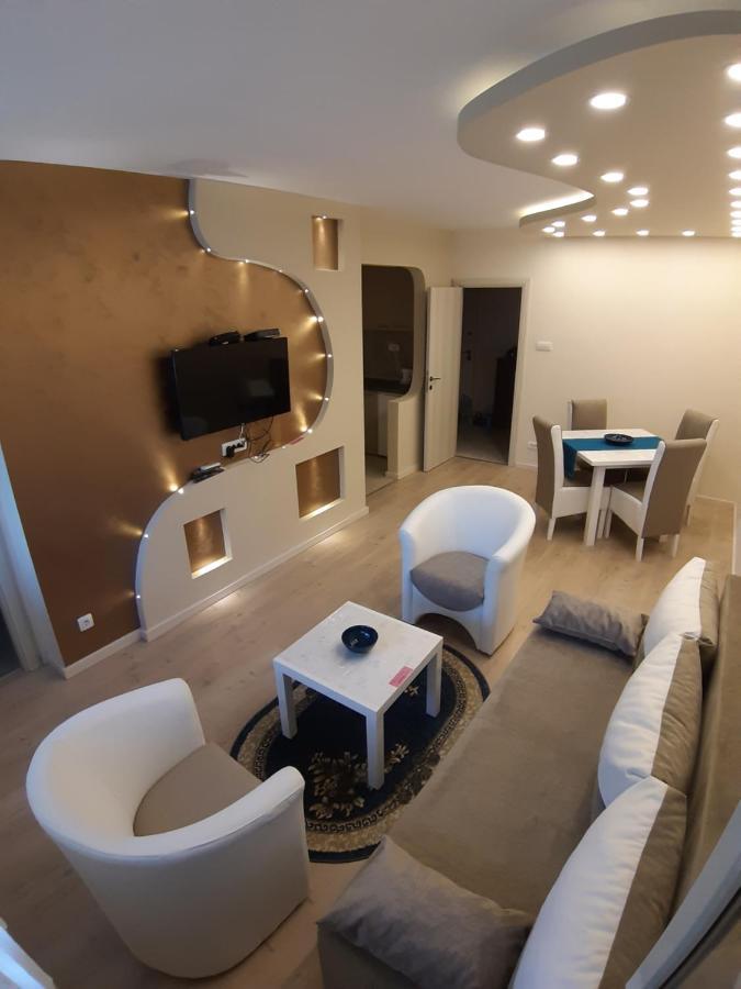 Danube Blue 2 Belgrado Exterior foto