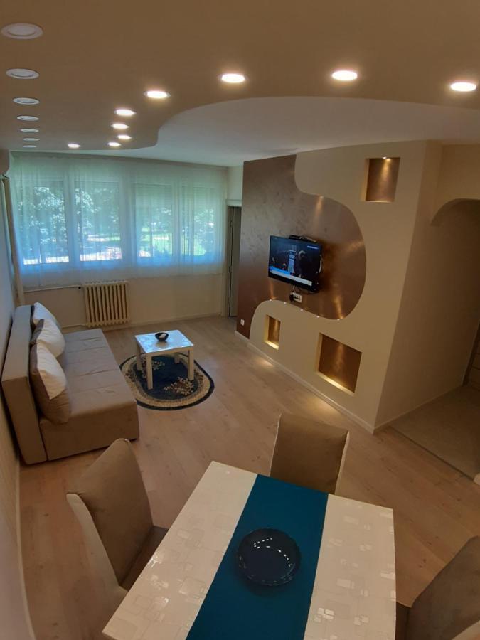 Danube Blue 2 Belgrado Exterior foto