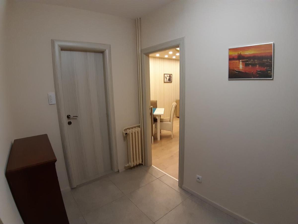Danube Blue 2 Belgrado Exterior foto